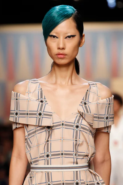Look 52